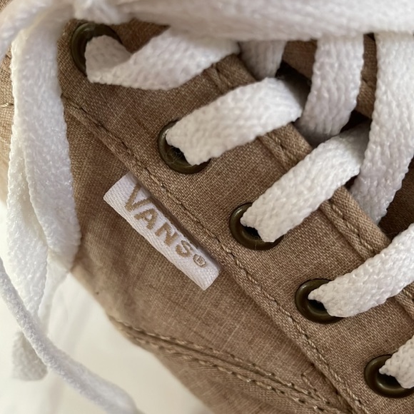 NEW • Vans Atwood Low in Tan - Picture 5 of 9